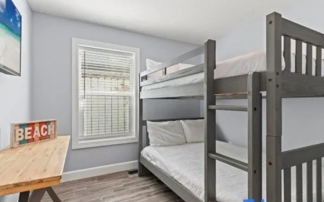 Bed in Dorm
