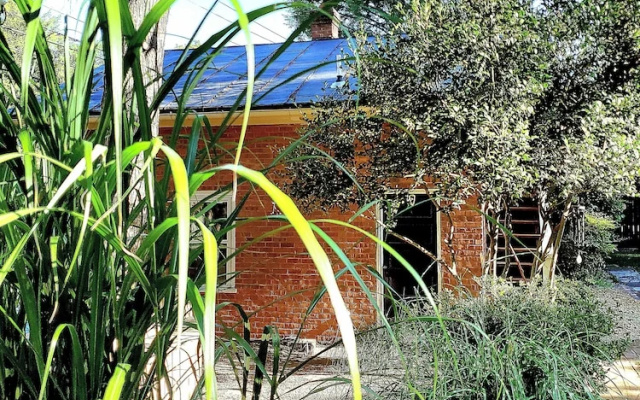 Deluxe Cottage with balcony