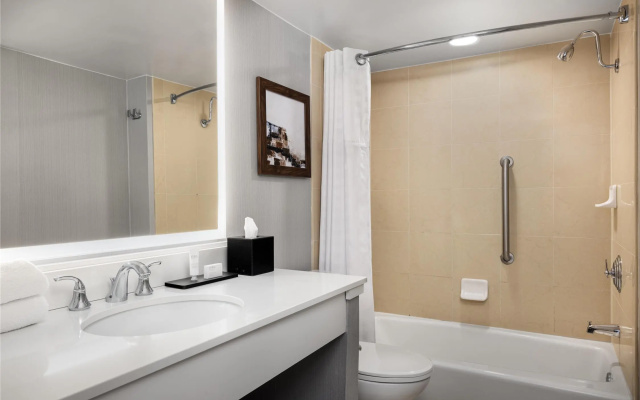 2 Bedrooms Suite