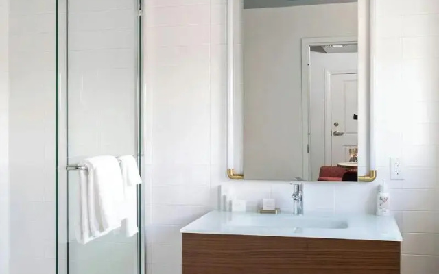 1 Bedroom Double Suite