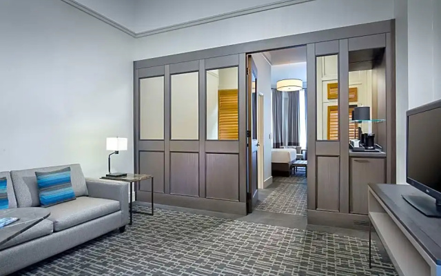Penthouse Suite