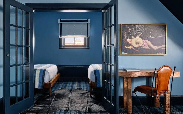 2 Bedrooms Suite