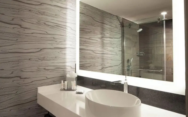 1 Bedroom Double Suite with balcony