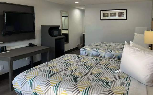 Deluxe Quadruple room