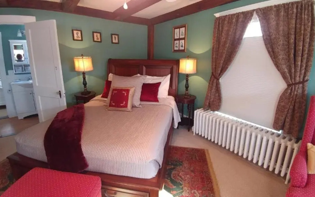 2 Bedrooms Suite