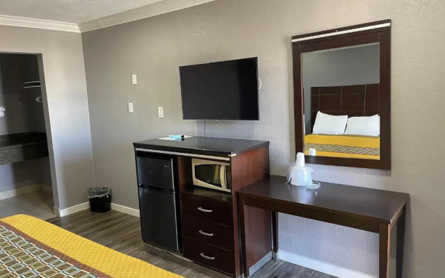 Classic Quadruple room