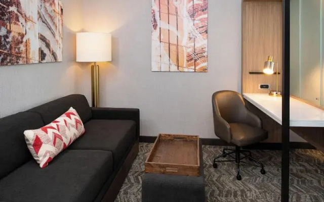 Double Suite