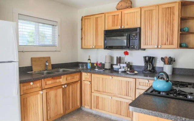 2 Bedrooms Cottage