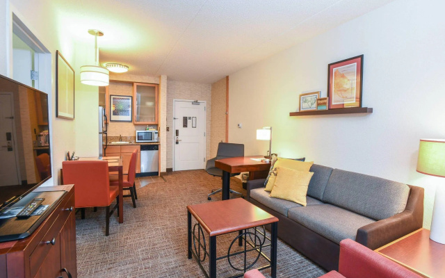 1 Bedroom Quadruple Suite