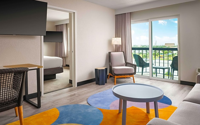 2 Bedrooms Suite with ocean view