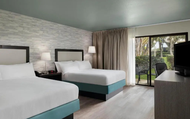 Standard Double room with garden view