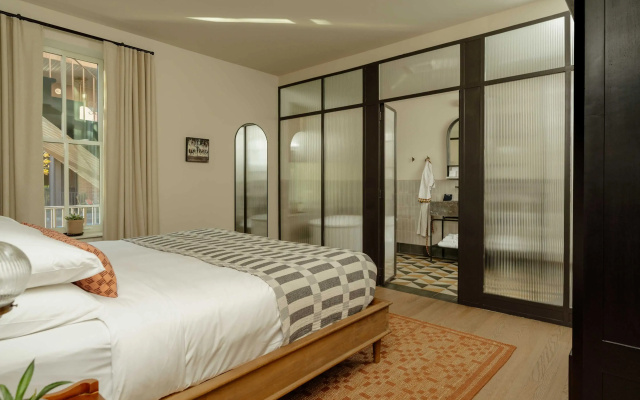 Bel Suite