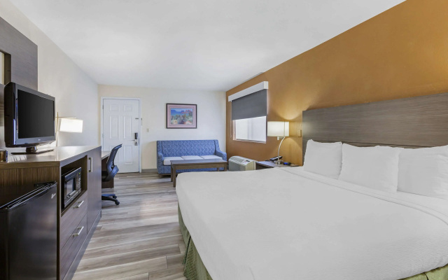 Double Suite