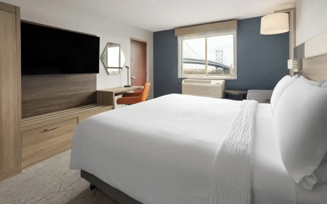 Standard Double room with river view