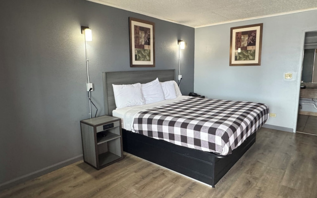 Economy room