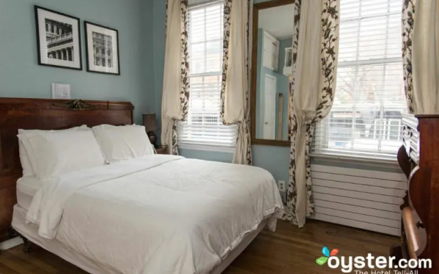2 Bedrooms Suite with city view