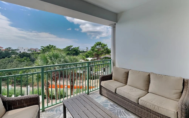 Standard Double room with balcony and with pool view