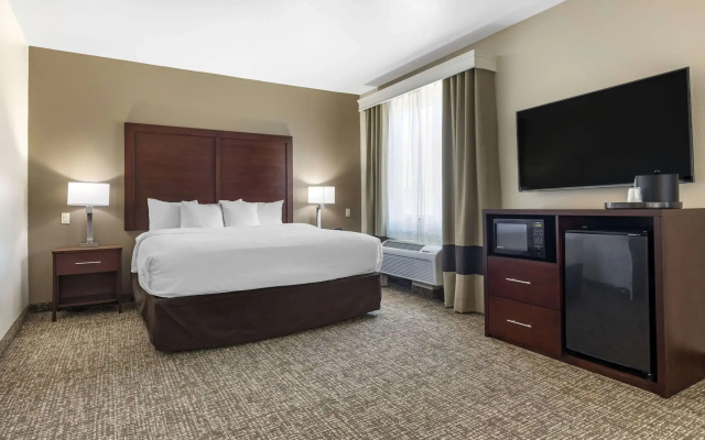 Double Suite