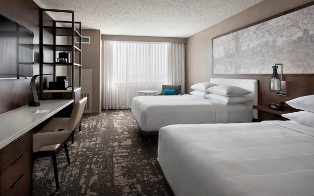 Standard Quadruple Club room