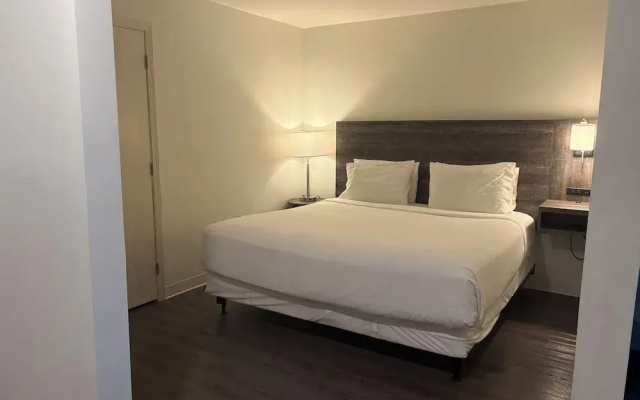 Classic Double Suite