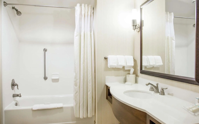 1 Bedroom Quadruple Suite