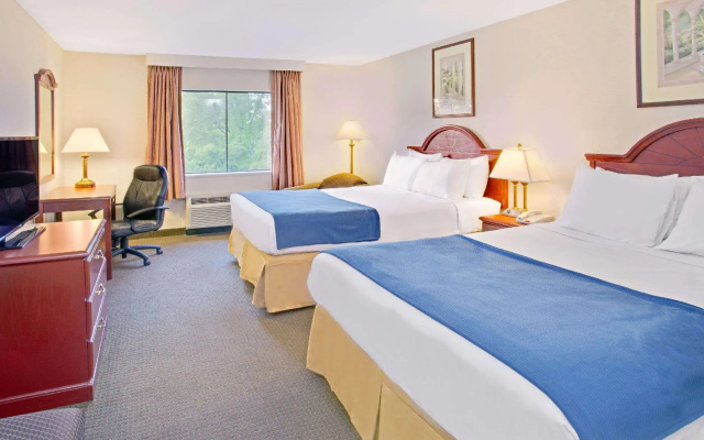 Quadruple room