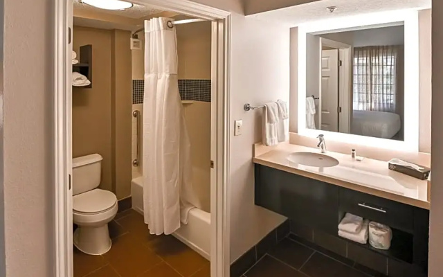 Standard Suite