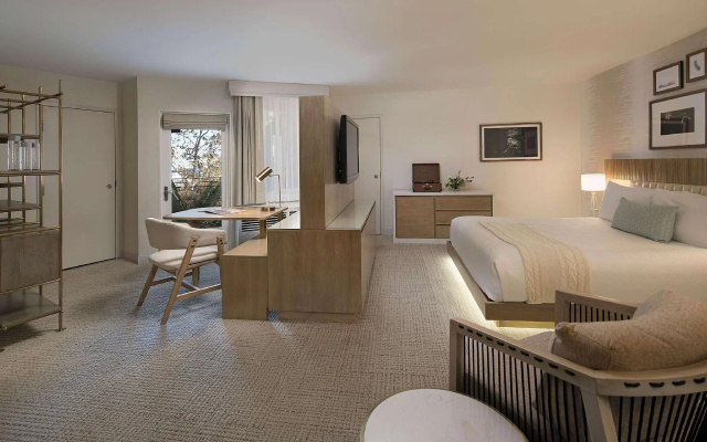 Deluxe Double Junior Suite with balcony