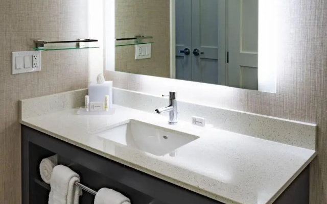 1 Bedroom Double Suite