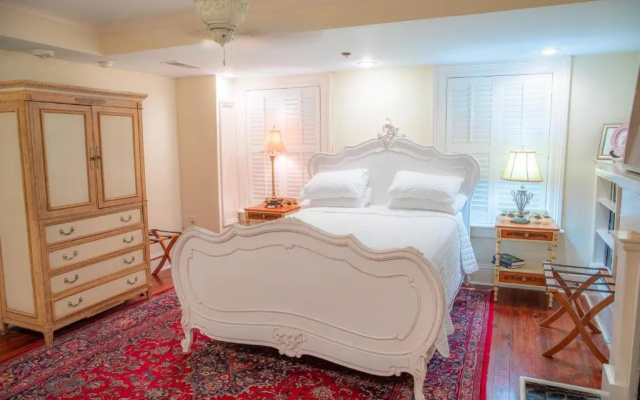 1 Bedroom Double Suite