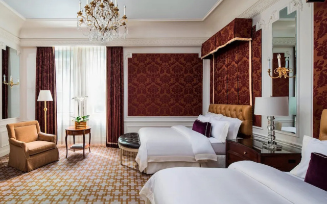 1 Bedroom Madison Suite with Butler Service
