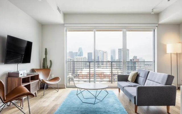 2 Bedrooms Apartment with city view