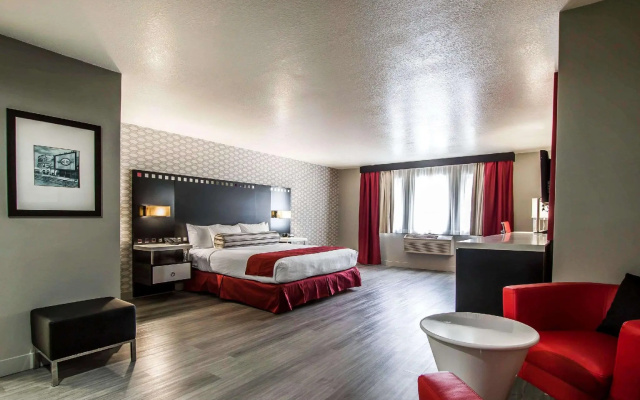 Double Suite