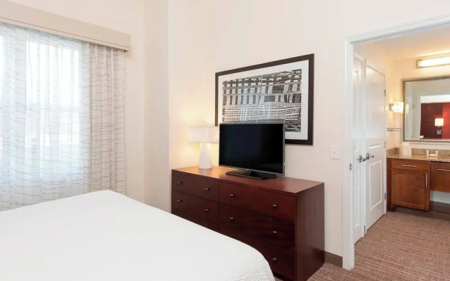 1 Bedroom Suite