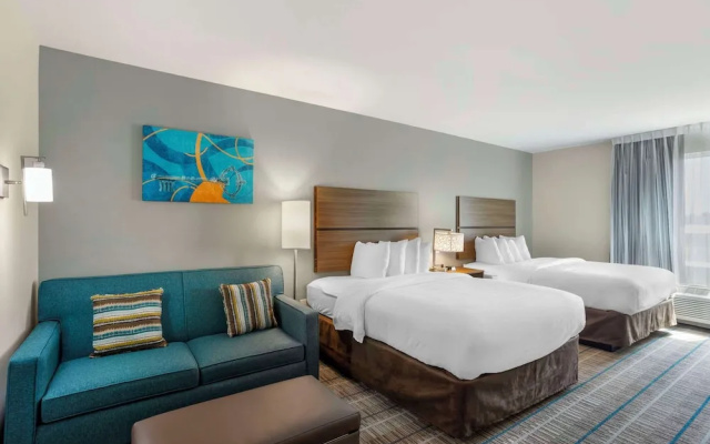 Quadruple Suite