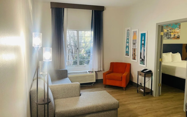 1 Bedroom Family Suite