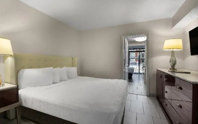 Deluxe Junior Suite