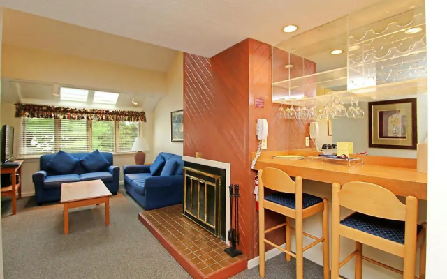 2 Bedrooms Apartment