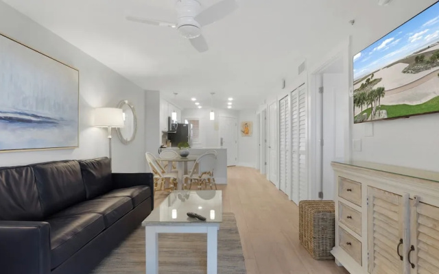 2 Bedrooms Premium room with balcony and with bay view