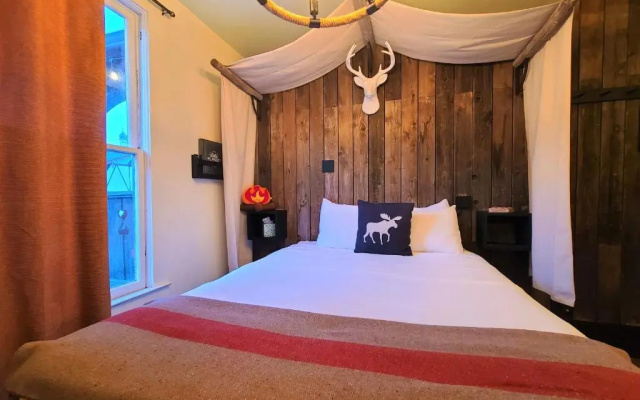 Standard Double room with balcony