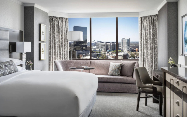 High Floor Double Guestroom with city view