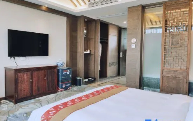 Standard Double room with river view