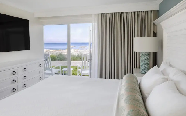 1 Bedroom Suite beachfront