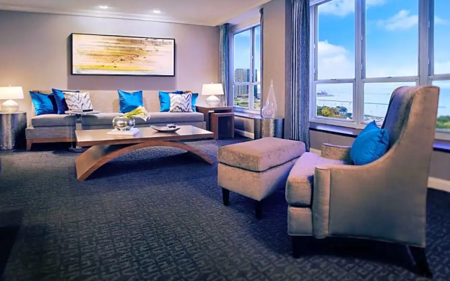 1 Bedroom Luxury Double Suite