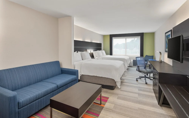 Quadruple Suite