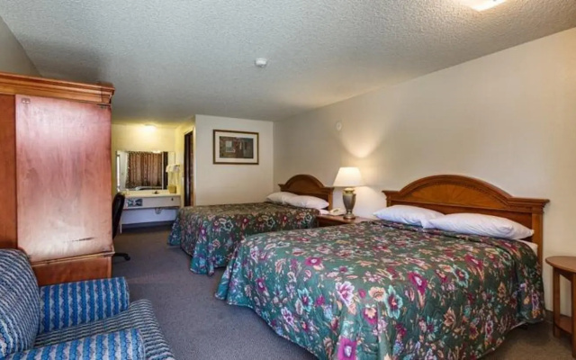 Standard Quadruple room