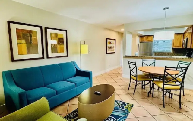 2 Bedrooms Suite with balcony