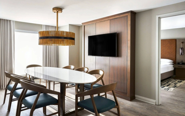 Double Suite