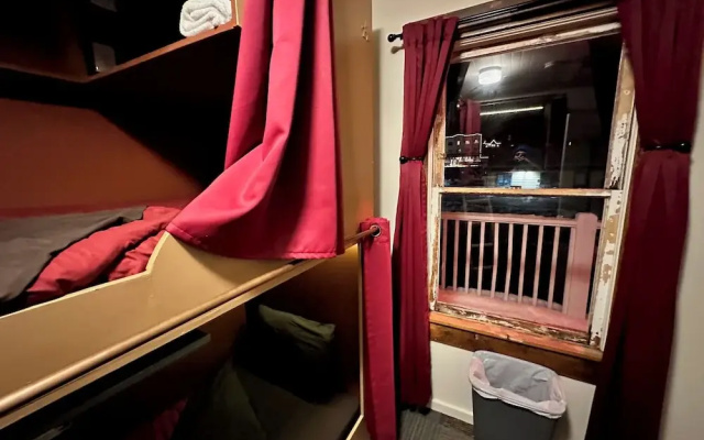 Bed in Dorm