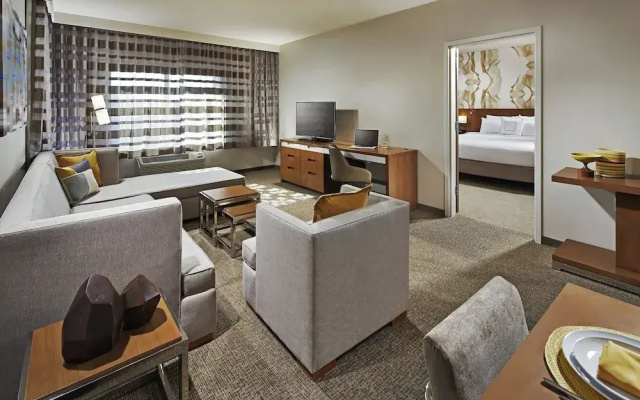 1 Bedroom Executive Suite